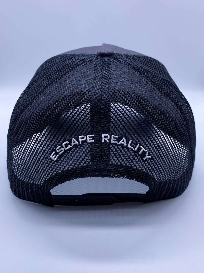 DARK GREY "HIKER 2.0" TRUCKER CAP