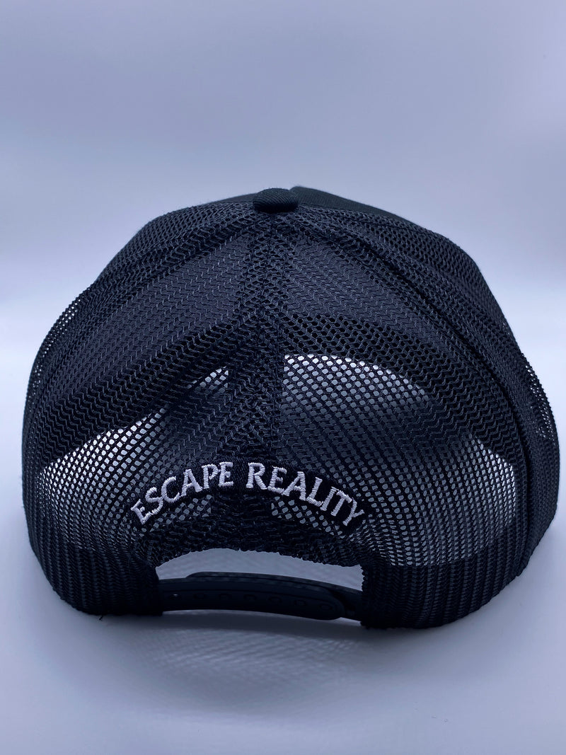 BLACK "HIKER" TRUCKER CAP