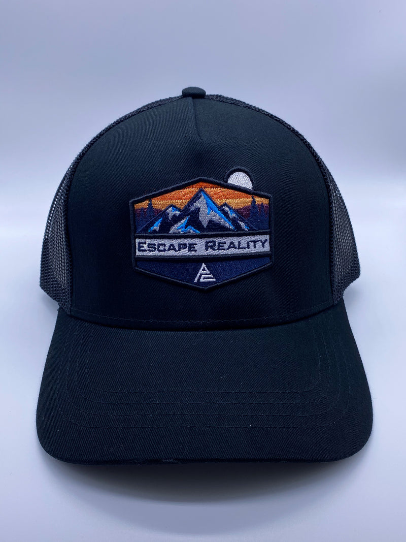 BLACK "MOUNTAIN RANGE" TRUCKER CAP